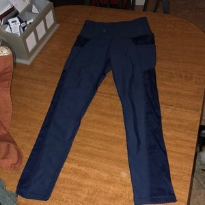 Navy camo Zyia 7/8 legging